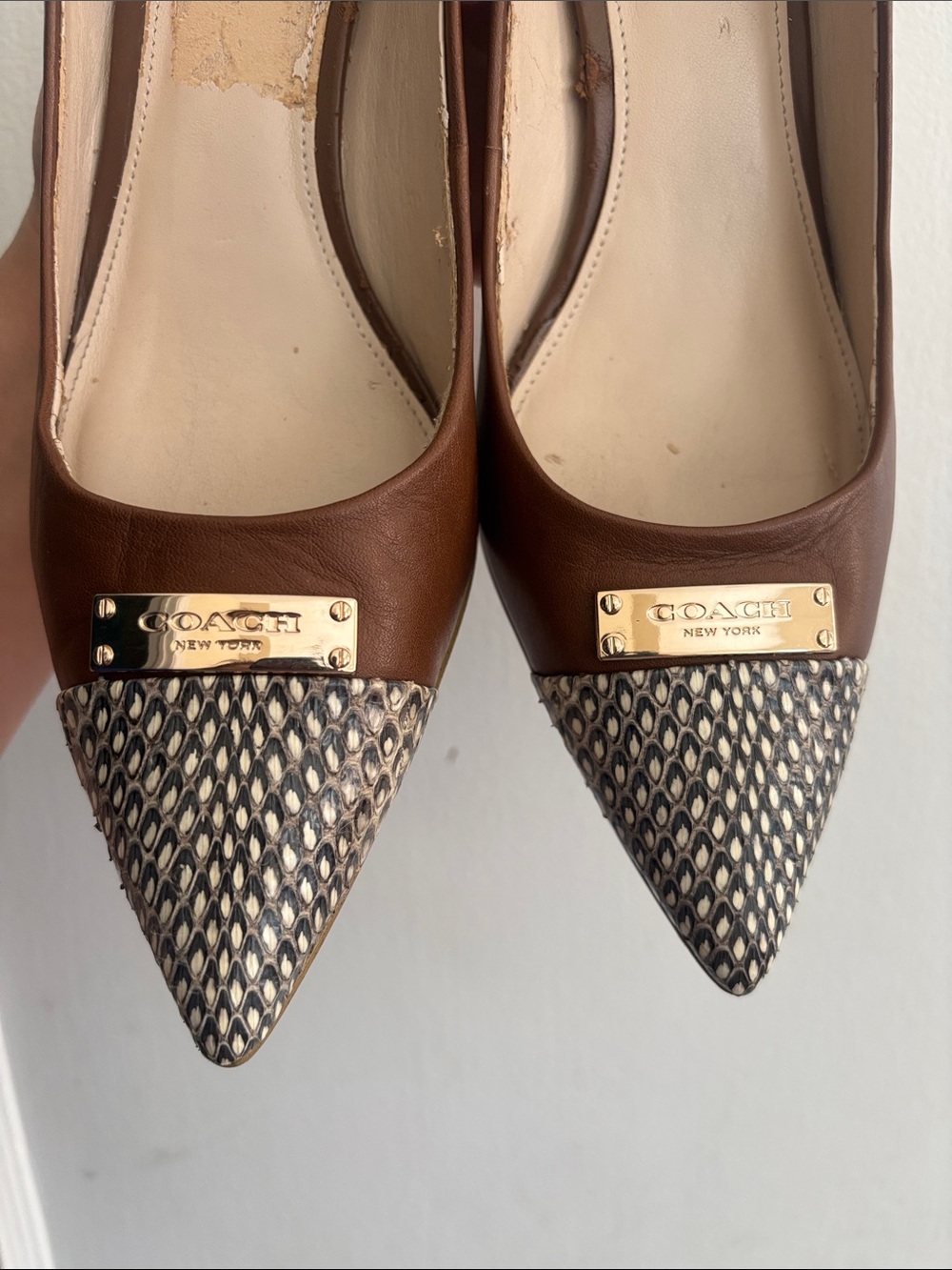 COACH Brown Leather Pointed Toe Flats with Patterned Toe and Gold Plaque - Picture 3 of 16